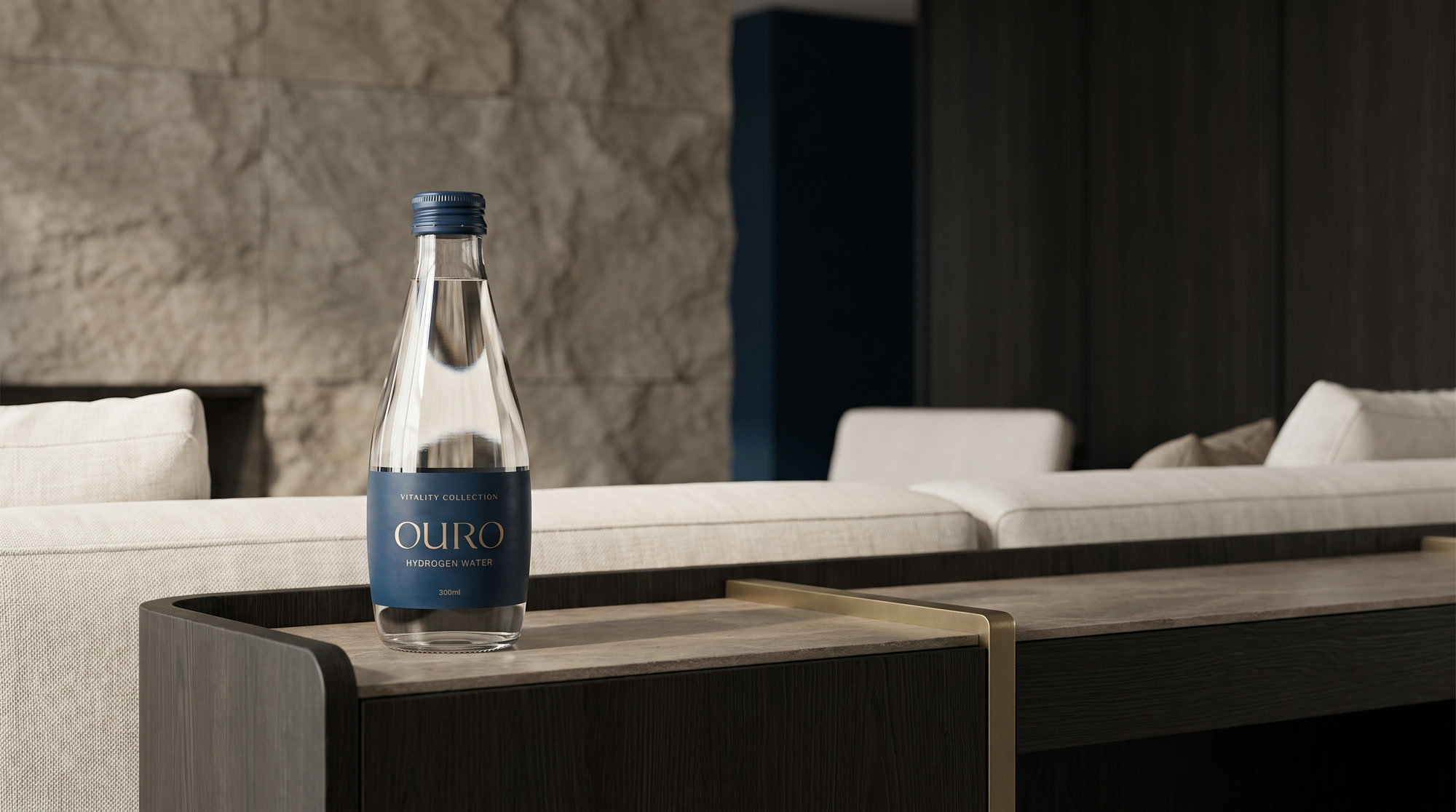 Ouro placed in a refined hospitality setting